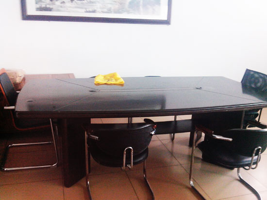 薈浚實(shí)業(yè)會議桌